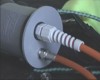 podczony kabel adowania akumulatorw przez arwk gowicy